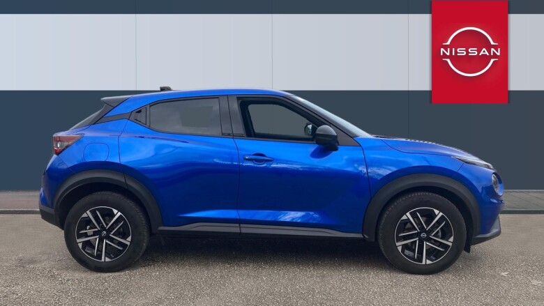 Nissan Juke 1.0 DiG-T N-Connecta 5dr Petrol Hatchback